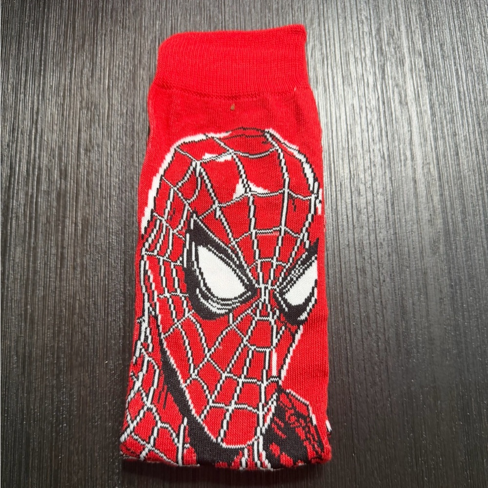 Men’s/Women’s Red Spider-Man Socks 6-12